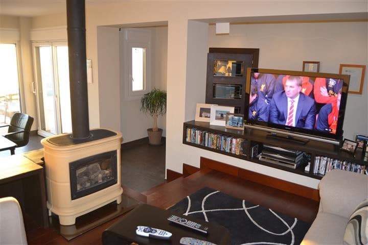 Chalet de 5 habitaciones en La Duquesa / Puerto de la Duquesa en venta - 3.300.000 € (Ref: 9364037)