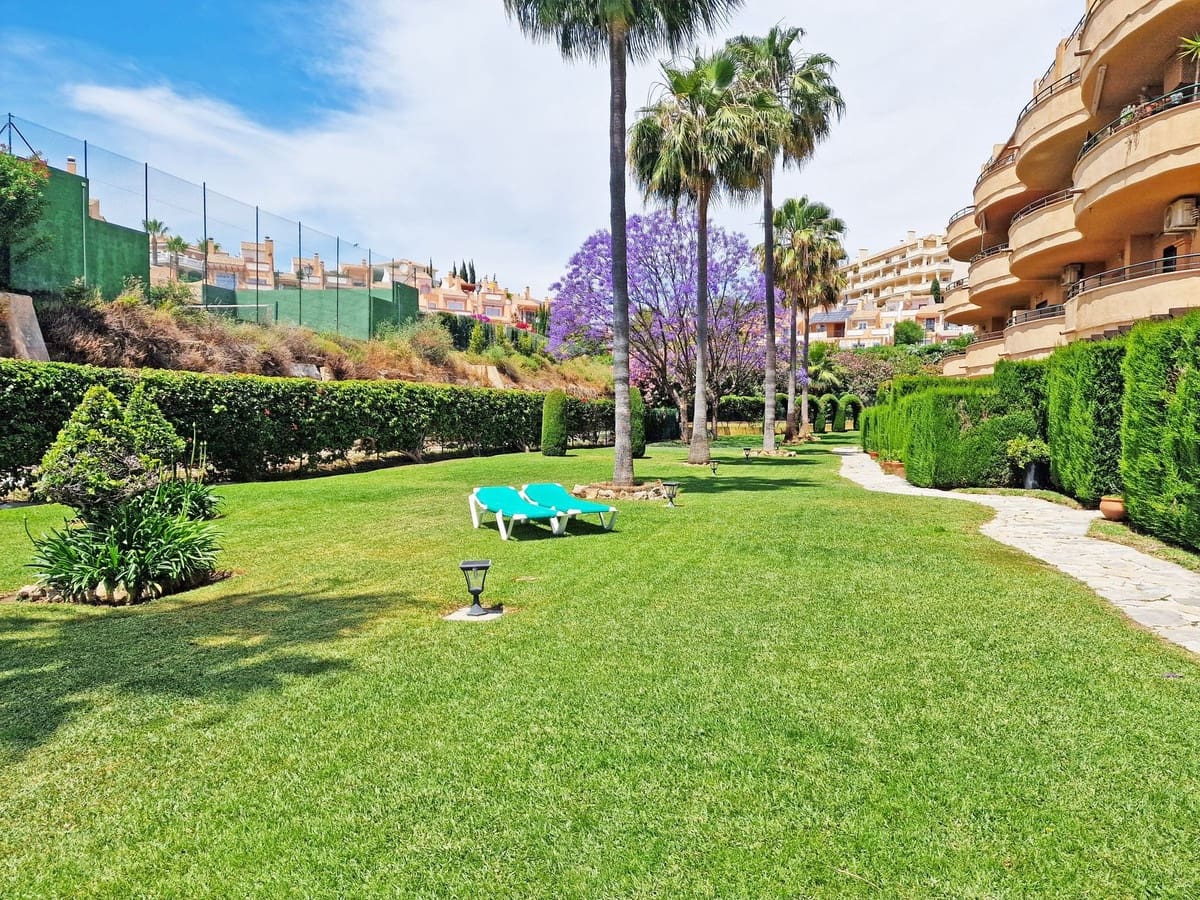 3 soverom Penthouse til salgs i Riviera del Sol med garasje - € 395 000 (Ref: 9364041)