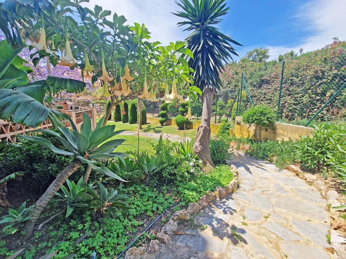 3 soverom Penthouse til salgs i Riviera del Sol med garasje - € 395 000 (Ref: 9364041)