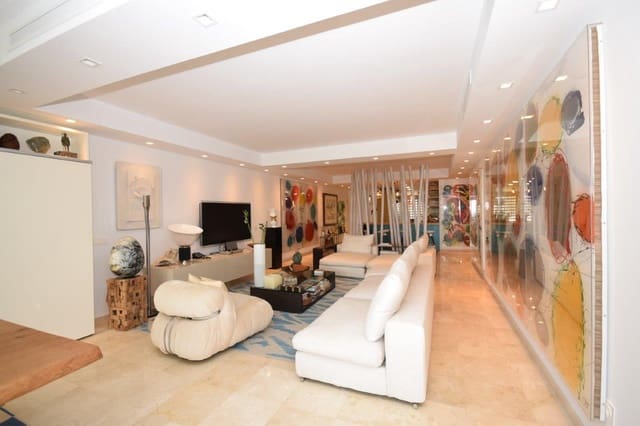 3 chambre Appartement à vendre à Parque Central, Estepona - 1 500 000 € (Ref: 9364043)