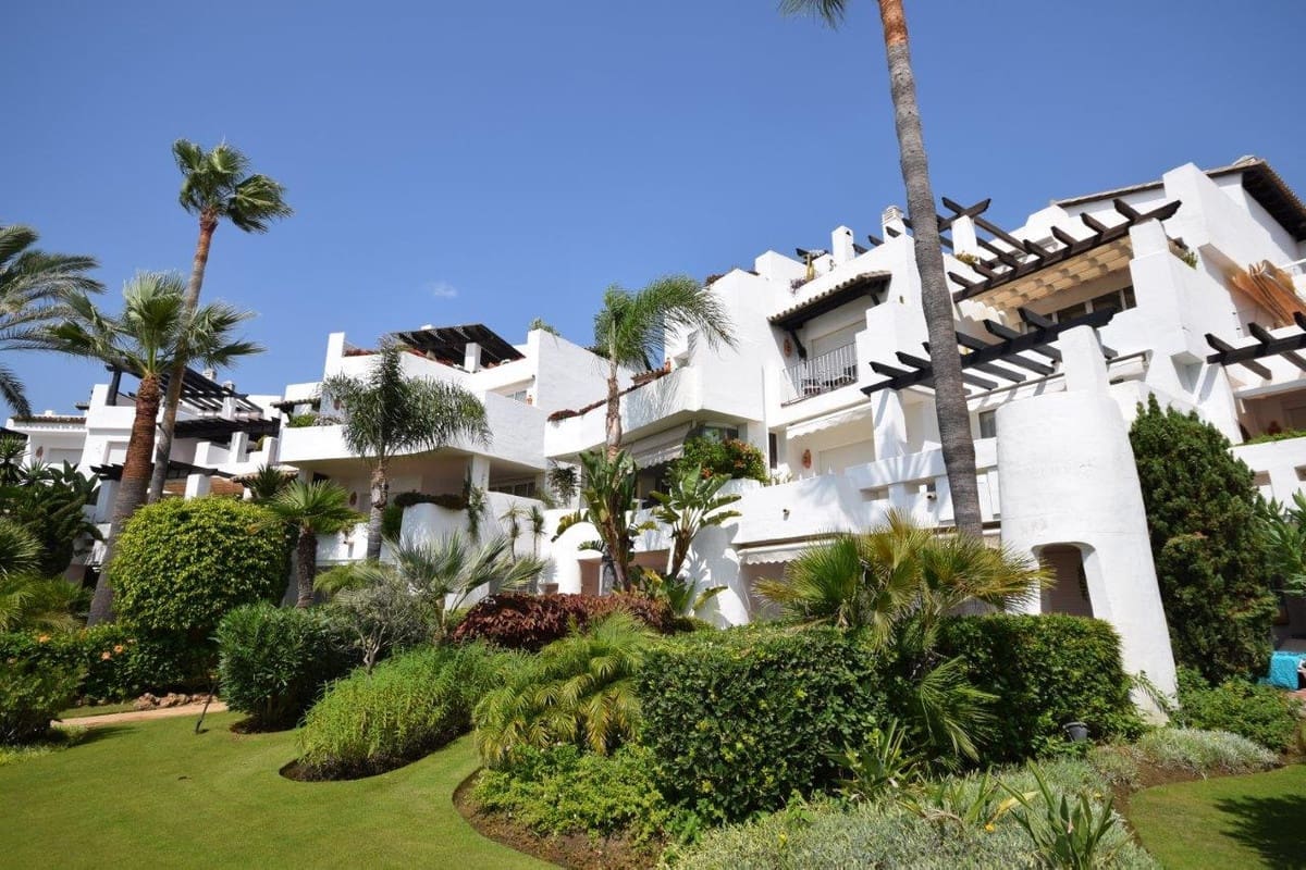 3 quarto Apartamento para venda em Estepona - 1 500 000 € (Ref: 9364043)