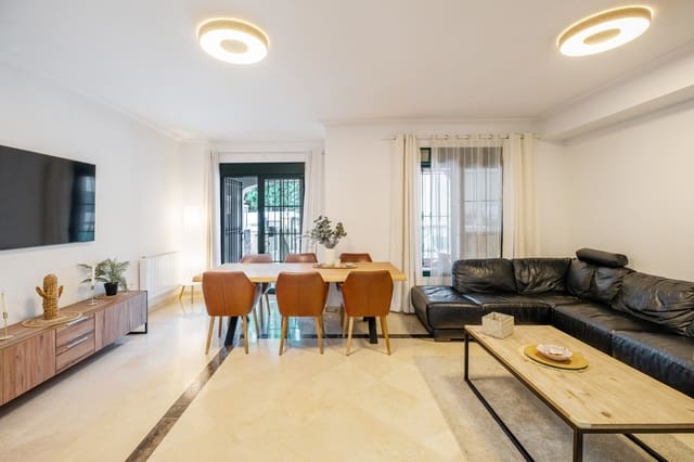 3 soveværelse Byhus til salg i Nagüeles Alto, Marbella - € 775.000 (Ref: 9364046)