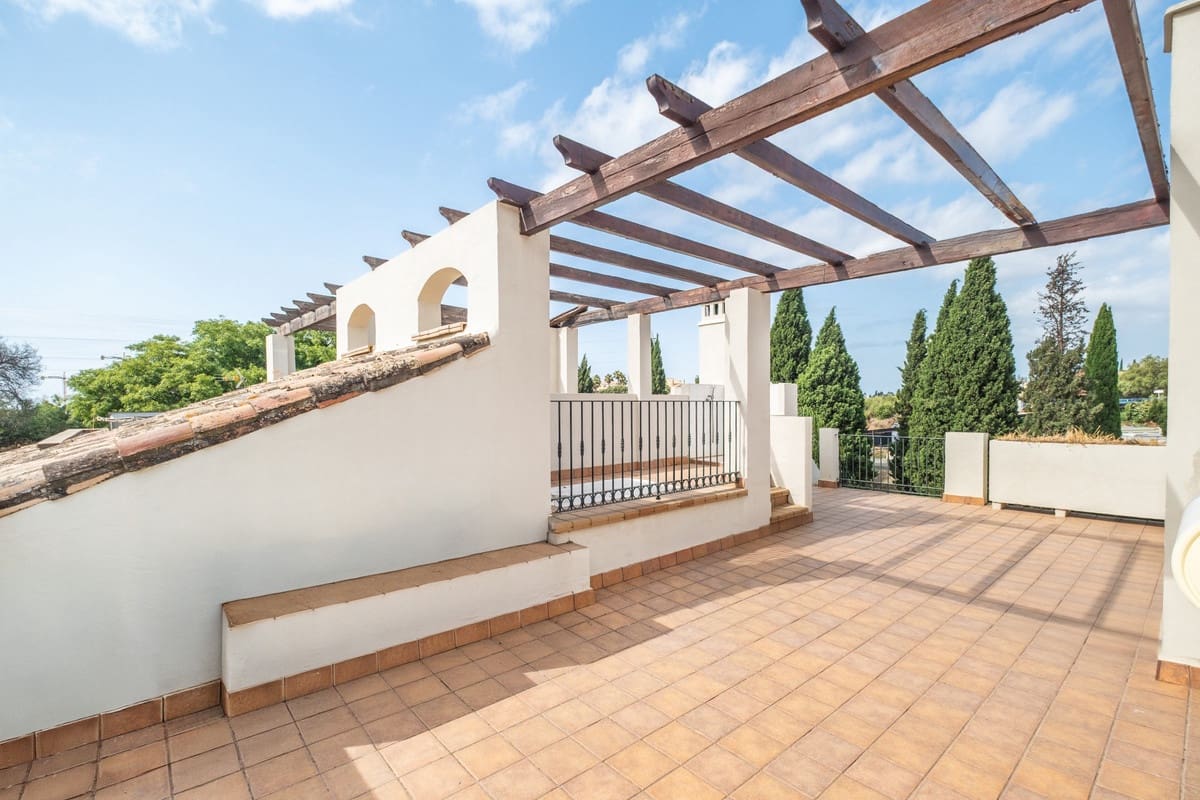 3 sovrum Hus till salu i Marbella - 775 000 € (Ref: 9364046)