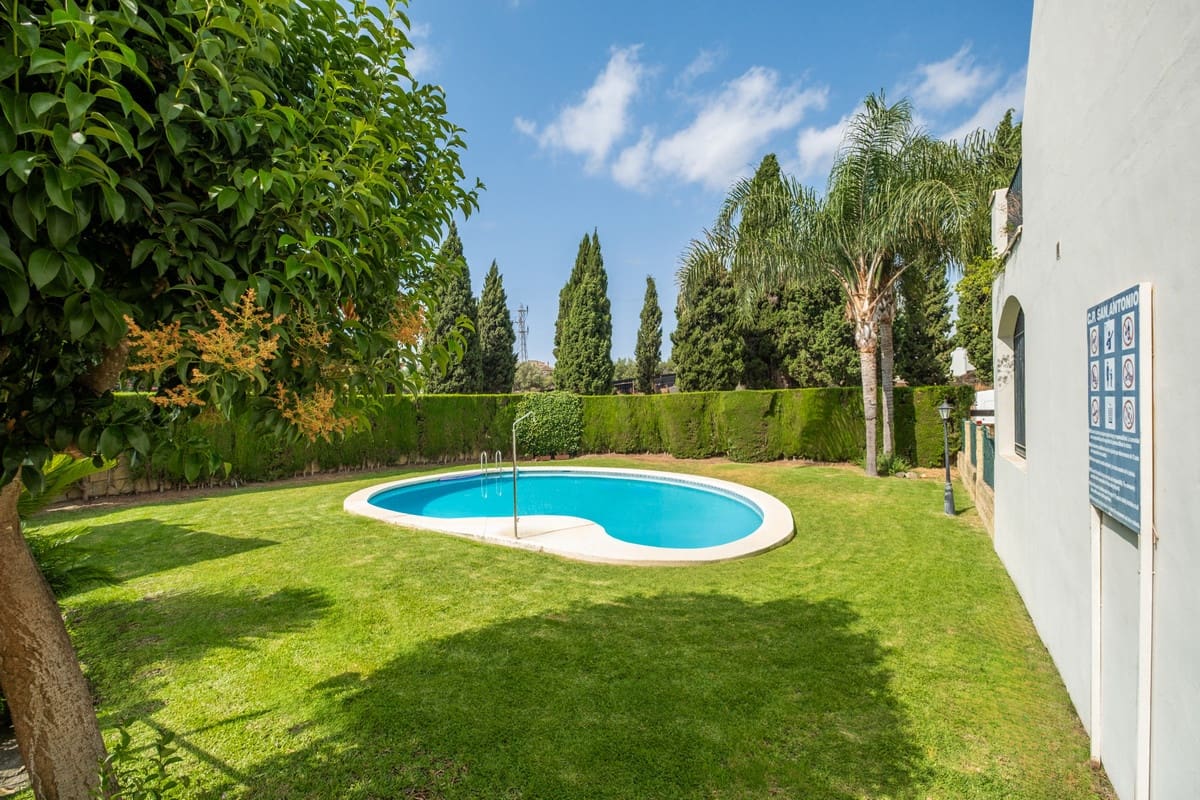 3 sovrum Hus till salu i Marbella - 775 000 € (Ref: 9364046)