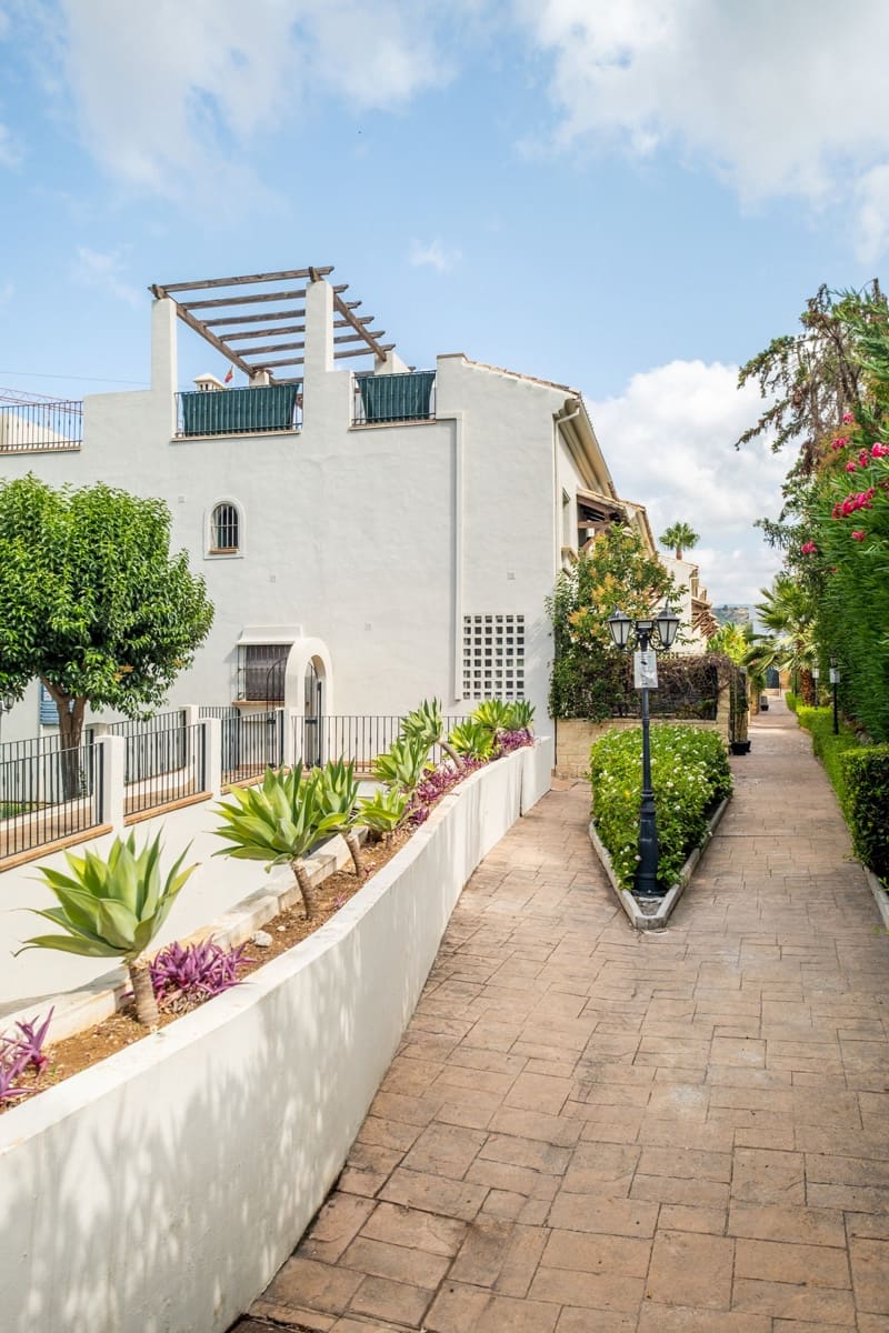 3 sovrum Hus till salu i Marbella - 775 000 € (Ref: 9364046)