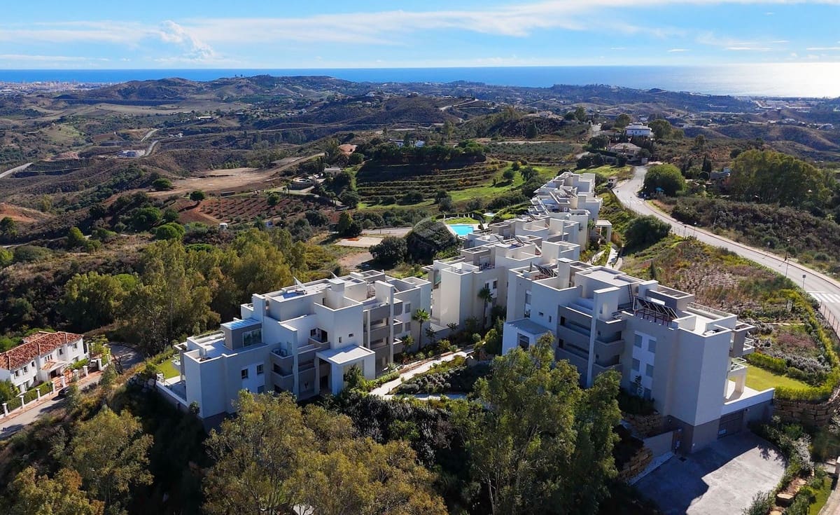 2 soveværelse Lejlighed til salg i La Cala Golf - € 485.000 (Ref: 9364047)