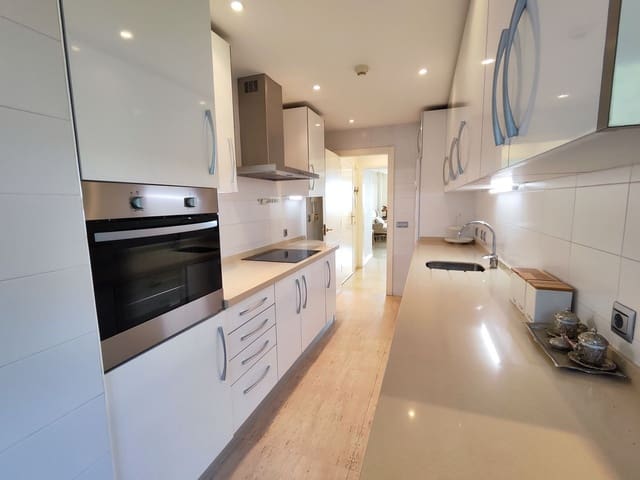 3 soveværelse Lejlighed til salg i Parque Central, Estepona - € 1.199.000 (Ref: 9364058)