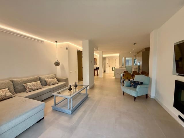 3 quarto Apartamento para venda em Puerto Banus, Marbella - 820 000 € (Ref: 9364059)