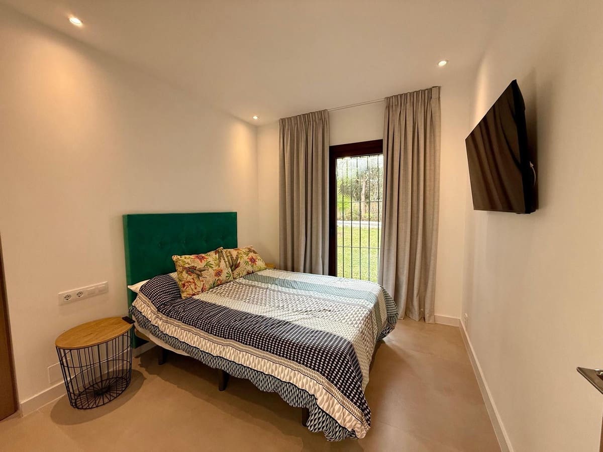 3 quarto Apartamento para venda em Nueva Andalucia - 820 000 € (Ref: 9364059)