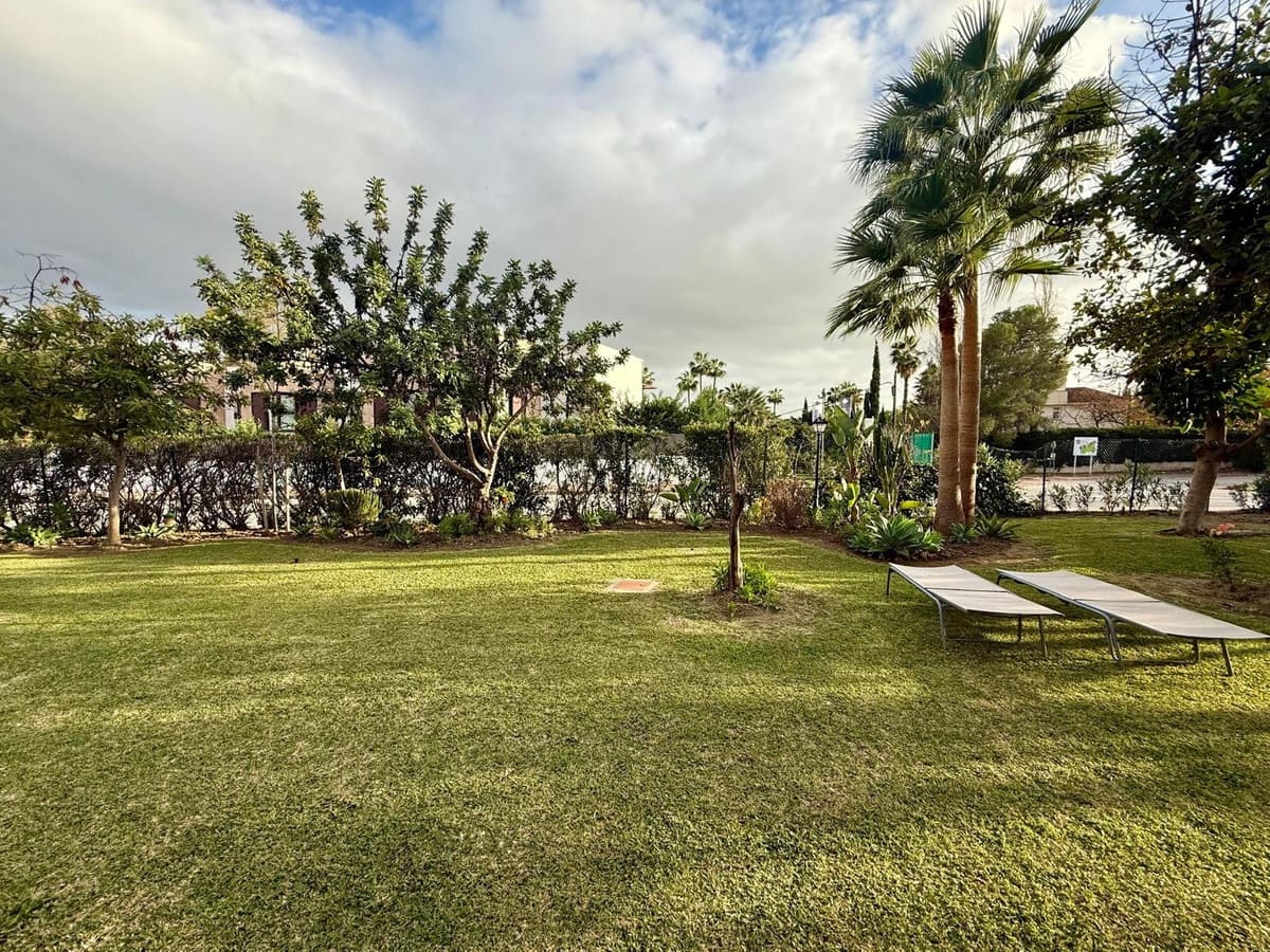 3 quarto Apartamento para venda em Nueva Andalucia - 820 000 € (Ref: 9364059)