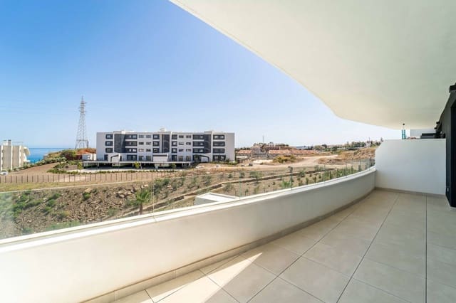 2 soveværelse Lejlighed til salg i Castillo Sohail, Fuengirola - € 449.000 (Ref: 9364060)