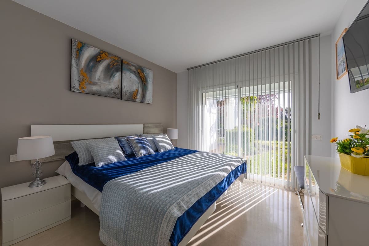 Apartamento de 2 habitaciones en Bahia de Casares en venta - 395.000 € (Ref: 9364061)