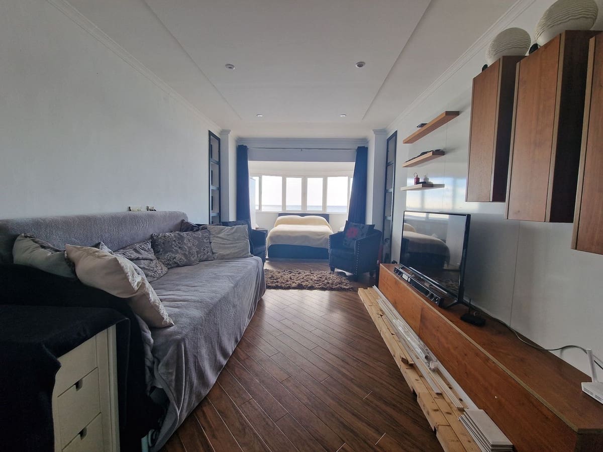 Beach Apartment for sale in Riviera del Sol - € 249,000 (Ref: 9364064)