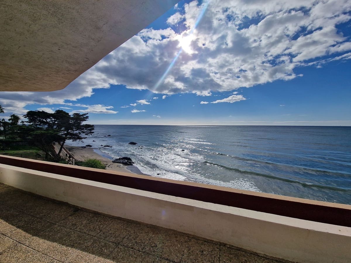 Beach Apartment for sale in Riviera del Sol - € 249,000 (Ref: 9364064)