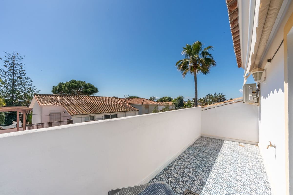 3 chambre Villa/Maison à vendre à Marbesa - 1 595 000 € (Ref: 9364065)