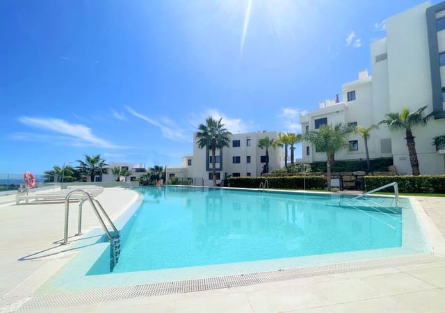 3 bedroom Penthouse for sale in Parque Central, Estepona - € 755,000 (Ref: 9364068)