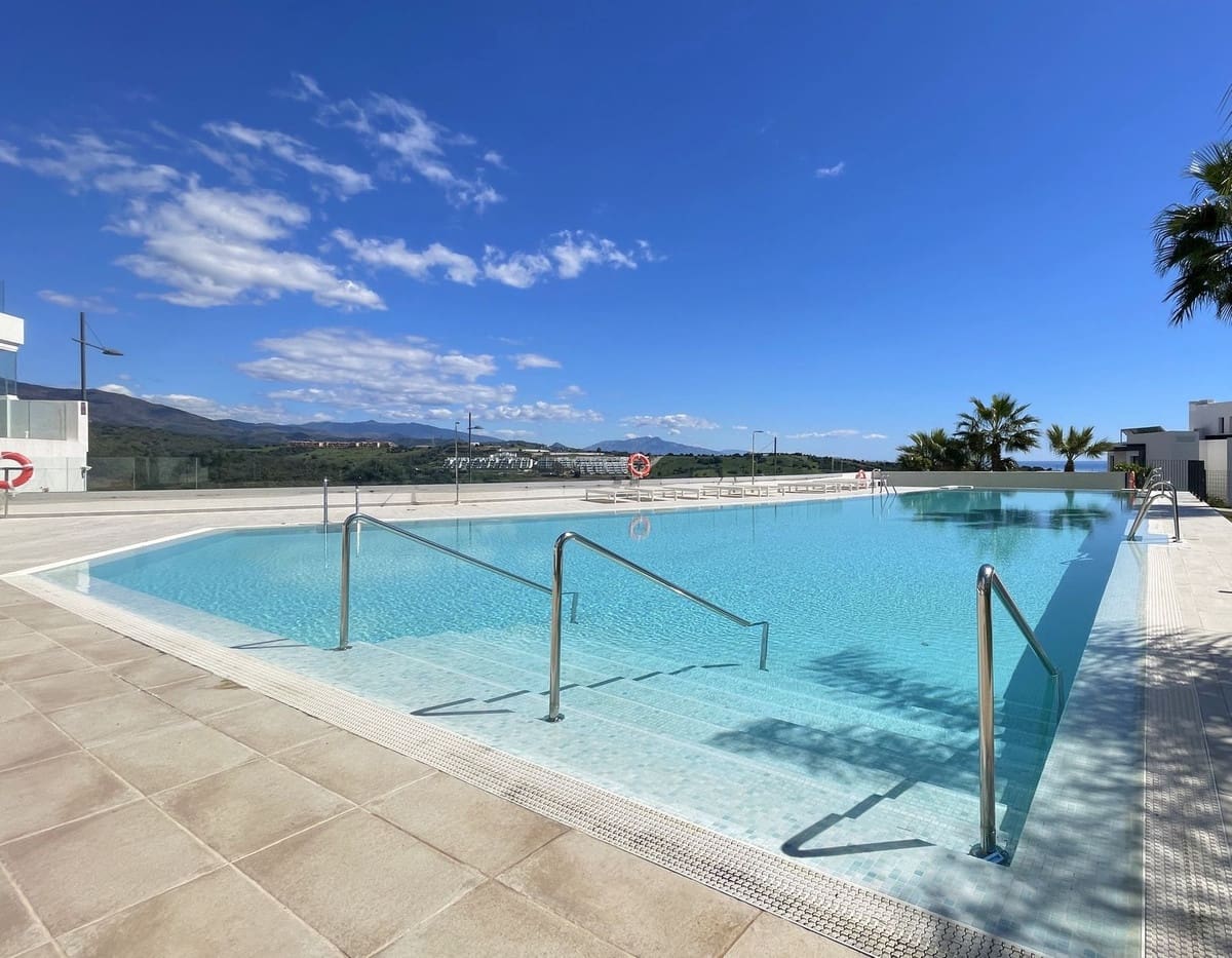 3 sypialnia Penthouse na sprzedaż w Estepona - 755 000 € (Ref: 9364068)