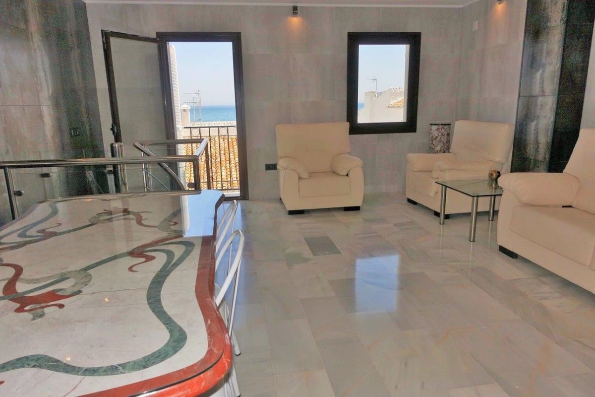 2 quarto Apartamento para venda em Puerto Banus - 505 000 € (Ref: 9364069)