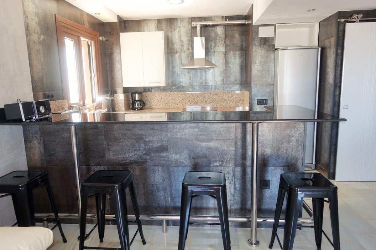 2 quarto Apartamento para venda em Puerto Banus - 505 000 € (Ref: 9364069)