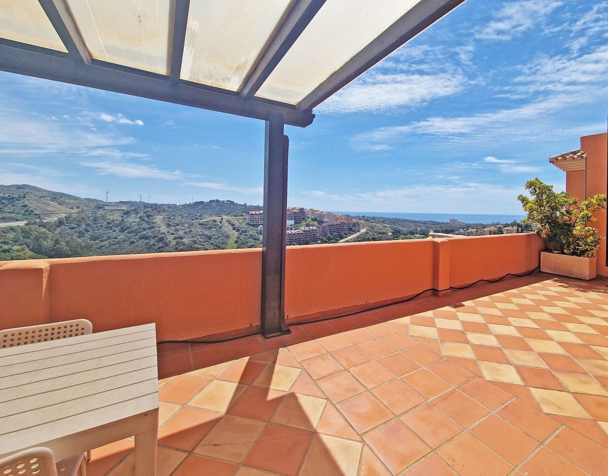 Ático de 1 habitación en Elviria en venta - 299.000 € (Ref: 9364072)