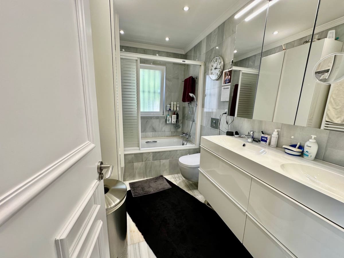 2 camera da letto Appartamento in vendita in Benahavis - 650.000 € (Rif: 9364079)