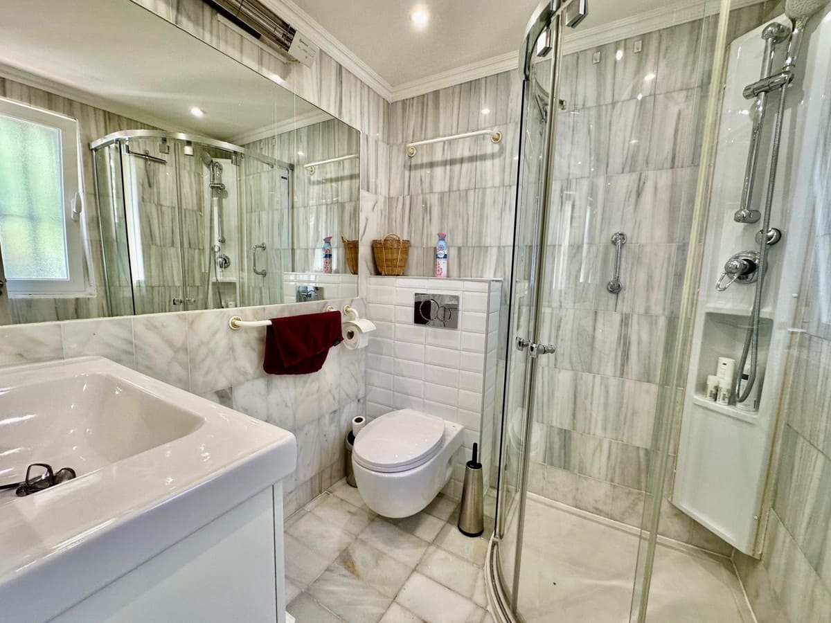 2 camera da letto Appartamento in vendita in Benahavis - 650.000 € (Rif: 9364079)