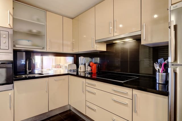 2 makuuhuone Huoneisto myytävänä paikassa Parque Central, Estepona - 769 000 € (Ref: 9364093)