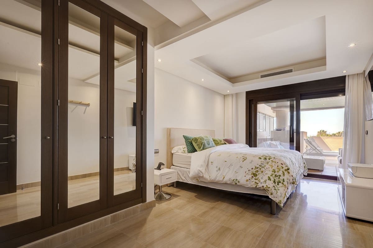 2 makuuhuone Huoneisto myytävänä paikassa Estepona - 769 000 € (Ref: 9364093)