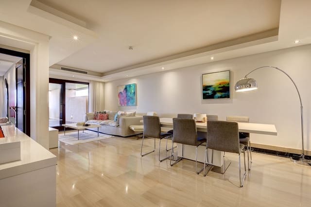 2 makuuhuone Huoneisto myytävänä paikassa Parque Central, Estepona - 769 000 € (Ref: 9364093)