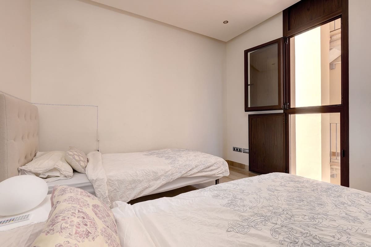 2 makuuhuone Huoneisto myytävänä paikassa Estepona - 769 000 € (Ref: 9364093)