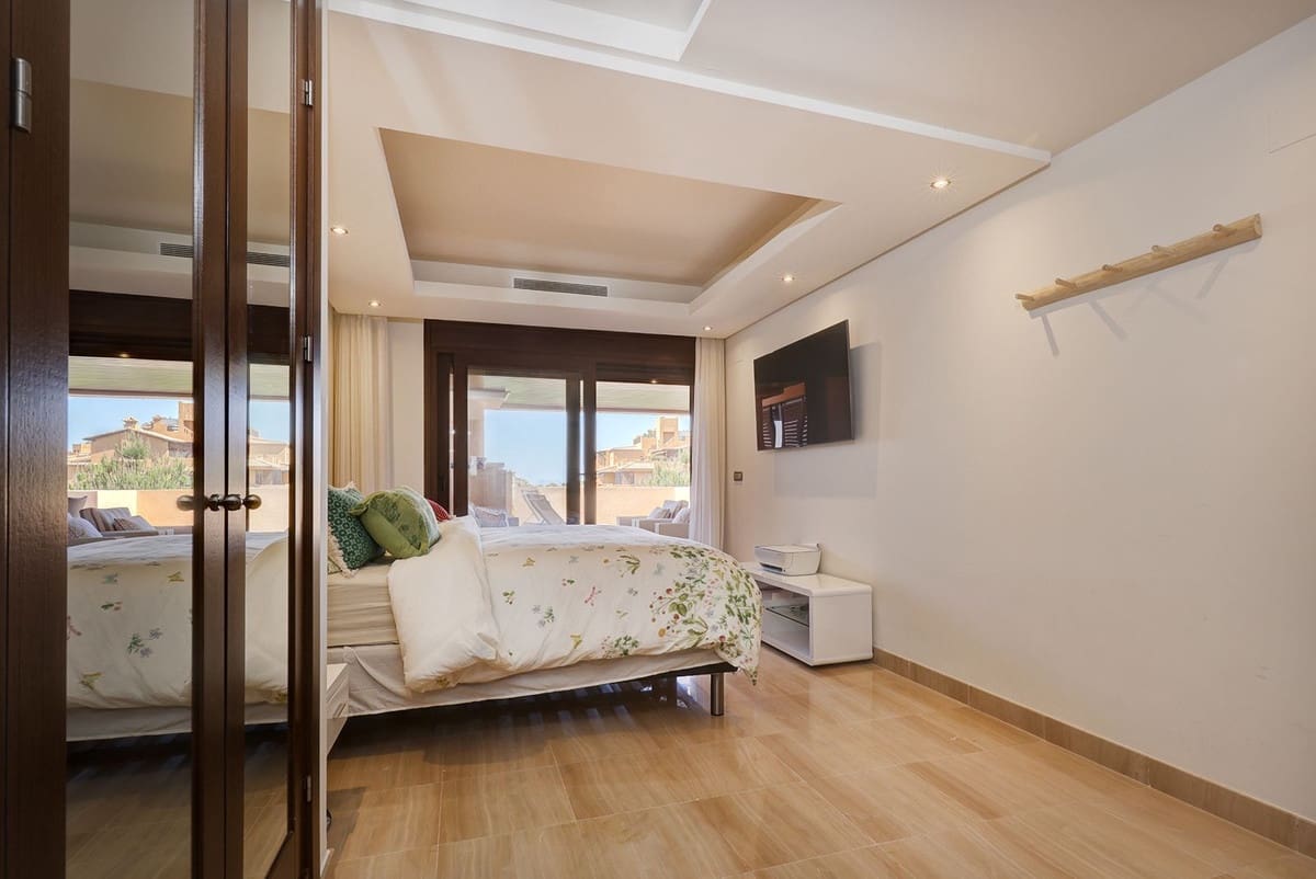 2 makuuhuone Huoneisto myytävänä paikassa Estepona - 769 000 € (Ref: 9364093)