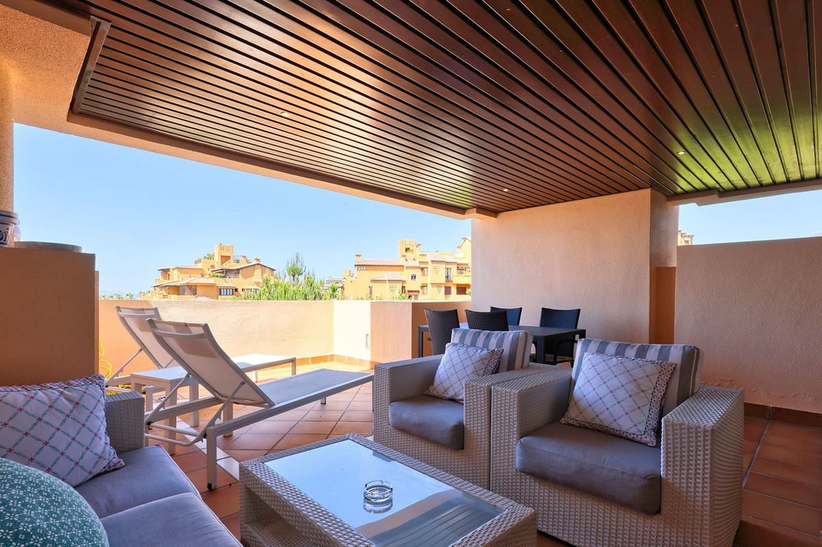 2 makuuhuone Huoneisto myytävänä paikassa Estepona - 769 000 € (Ref: 9364093)