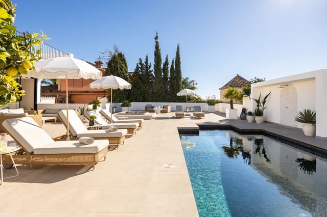 5 sovrum Villa till salu i El Rosario, Marbella - 3 295 000 € (Ref: 9364105)