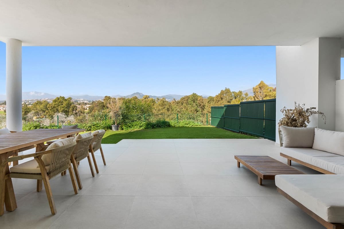 3 soverom Kjedet enebolig til salgs i Guadalmina - € 1 295 000 (Ref: 9364123)