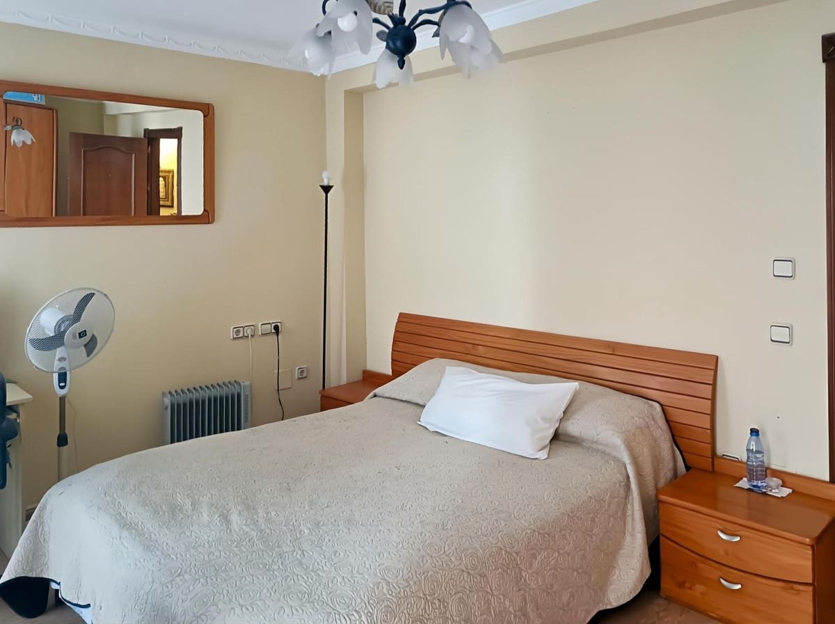 3 Zimmer Haus zu verkaufen in Coin - 269.000 € (Ref: 9364124)