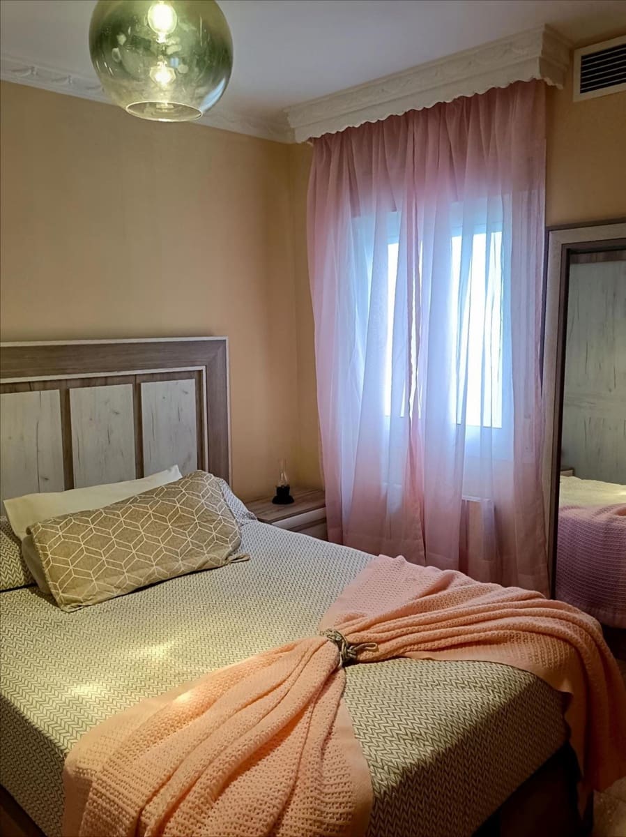 3 Zimmer Haus zu verkaufen in Coin - 269.000 € (Ref: 9364124)