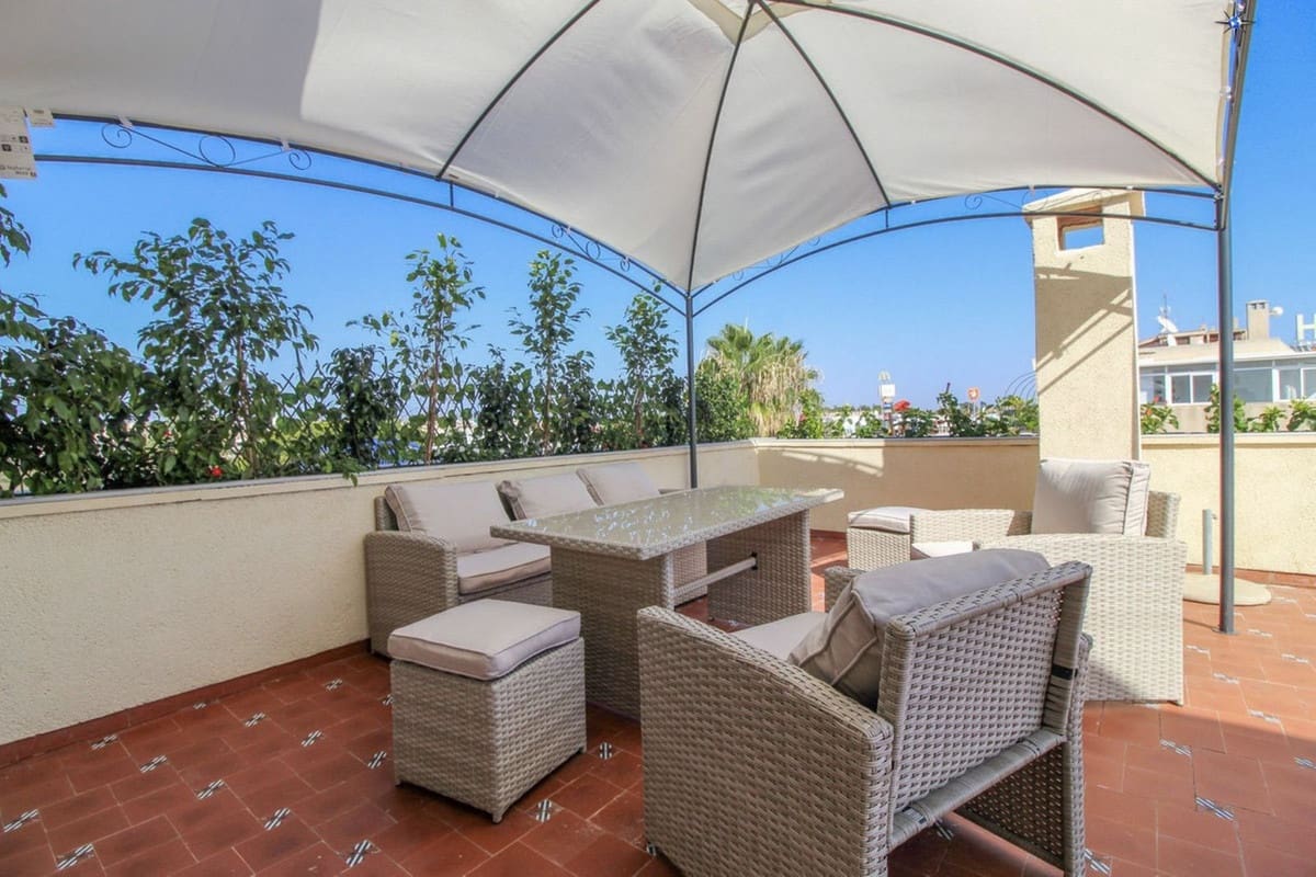 2 slaapkamer Penthouse te koop in Orihuela Costa - € 247.000 (Ref: 9364125)