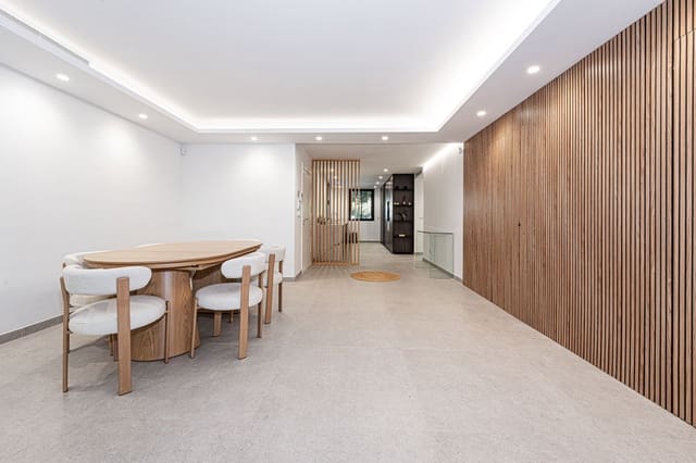 3 quarto Apartamento para venda em San Pedro de Alcantara, Marbella - 790 000 € (Ref: 9364128)