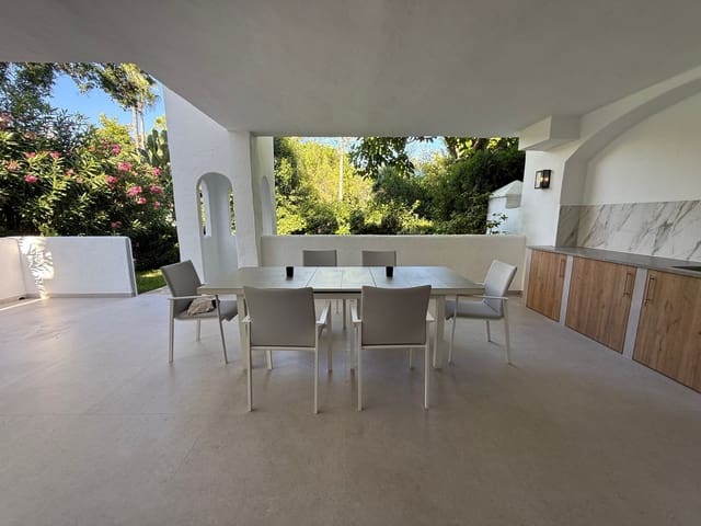 3 quarto Apartamento para venda em San Pedro de Alcantara, Marbella - 790 000 € (Ref: 9364128)