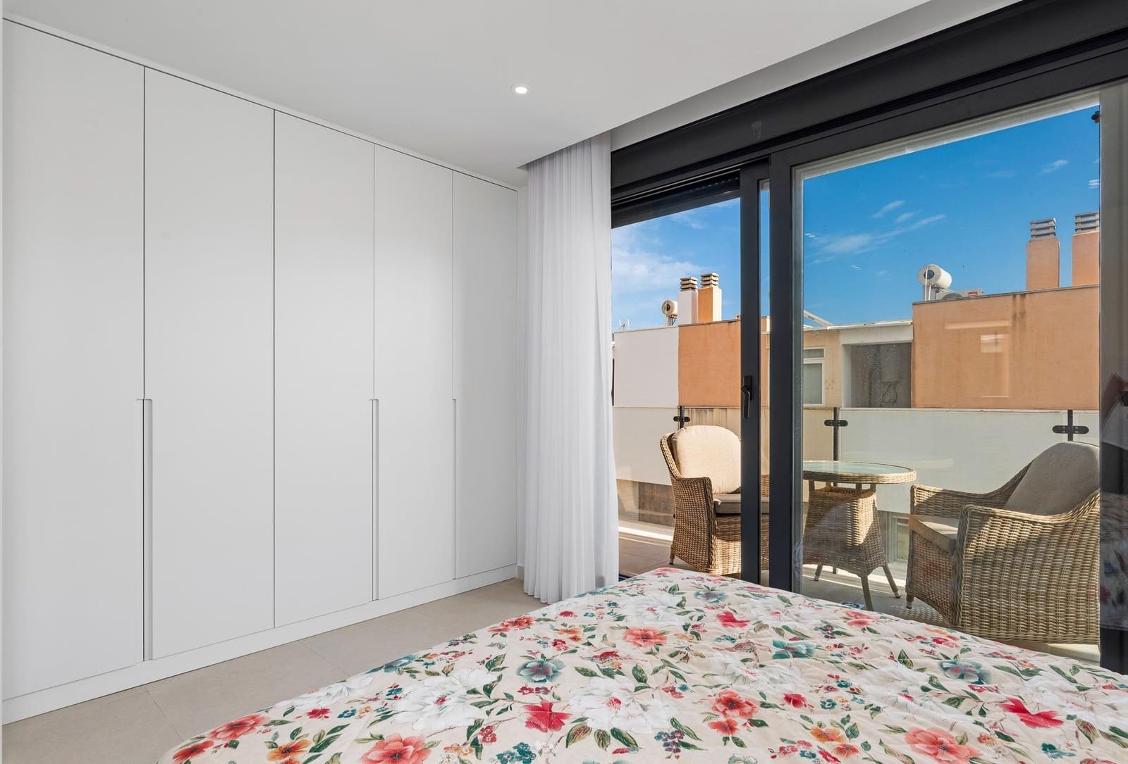 4 slaapkamer Halfvrijstaande villa te koop in Guardamar del Segura - € 507.050 (Ref: 9365763)