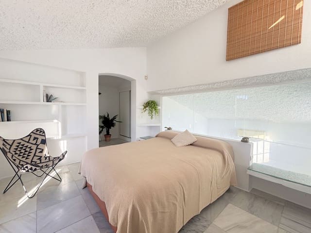 2 slaapkamer Finca/Landhuis te koop in Bahia de Casares, Casares - € 493.000 (Ref: 9371563)