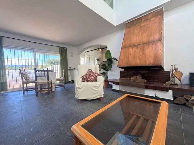 2 slaapkamer Finca/Landhuis te koop in Bahia de Casares, Casares - € 493.000 (Ref: 9371563)