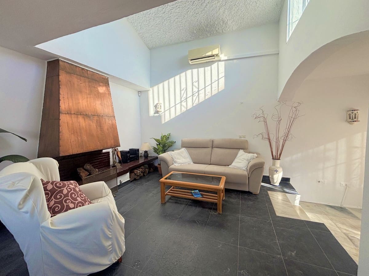 2 makuuhuone Maalaistalo myytävänä paikassa Bahia de Casares - 493 000 € (Ref: 9371563)