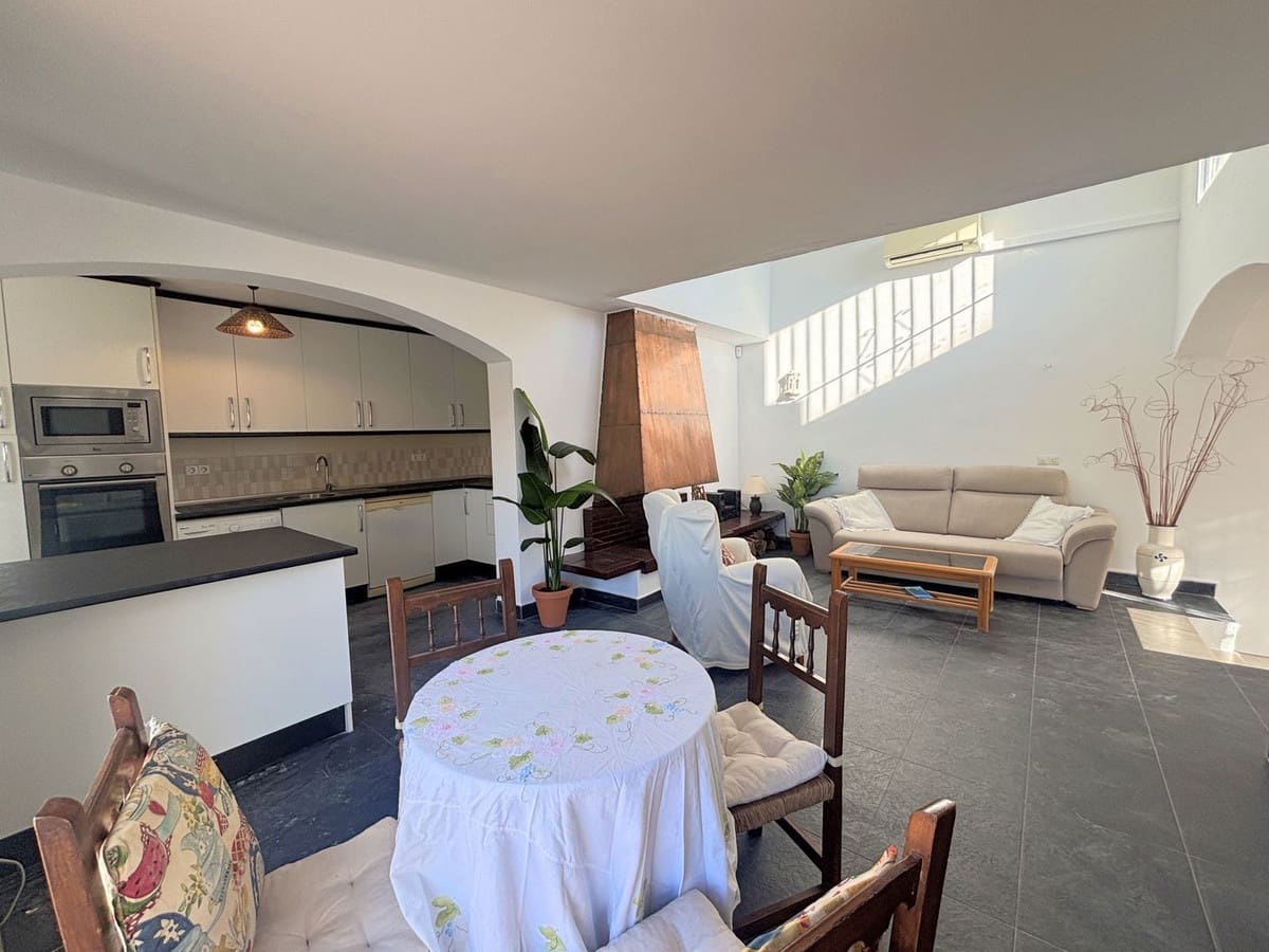 2 makuuhuone Maalaistalo myytävänä paikassa Bahia de Casares - 493 000 € (Ref: 9371563)