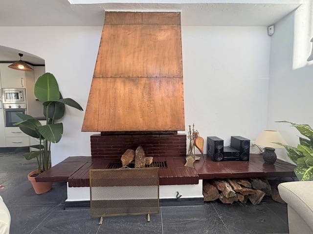 2 slaapkamer Finca/Landhuis te koop in Bahia de Casares, Casares - € 493.000 (Ref: 9371563)