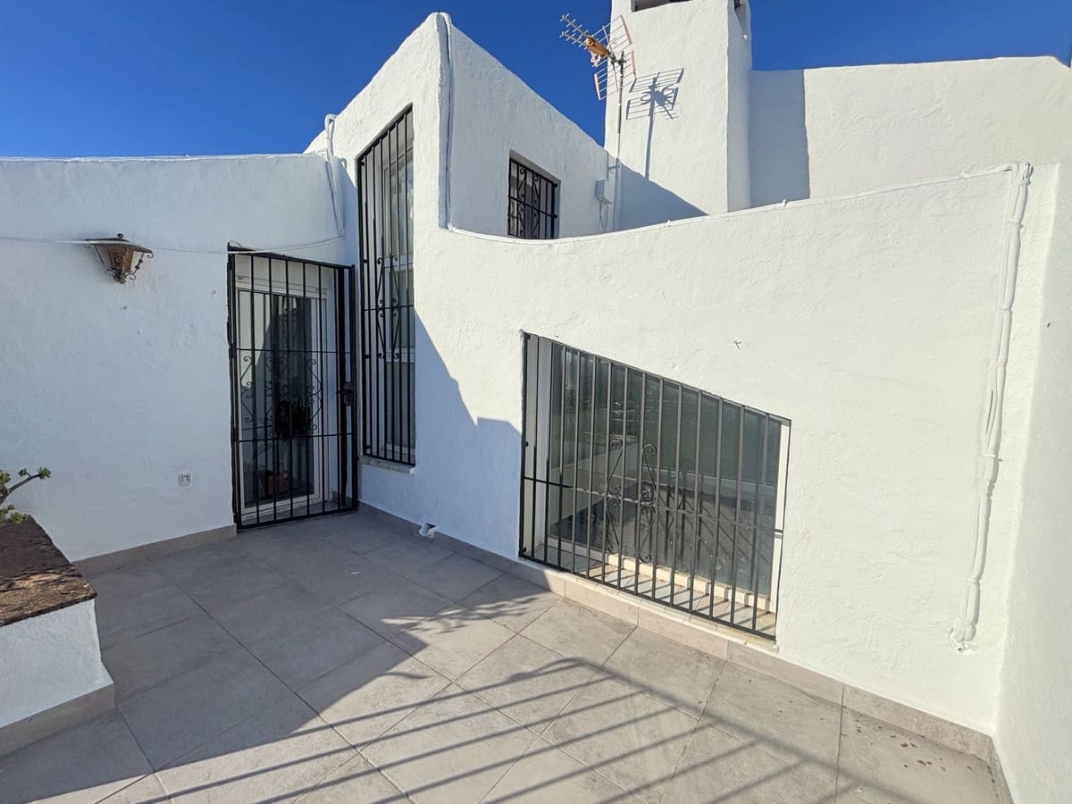 2 makuuhuone Maalaistalo myytävänä paikassa Bahia de Casares - 493 000 € (Ref: 9371563)