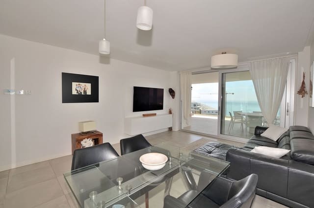 3 quarto Apartamento para venda em Castillo Sohail, Fuengirola - 995 000 € (Ref: 9371568)