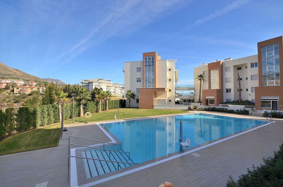 3 quarto Apartamento para venda em Fuengirola - 995 000 € (Ref: 9371568)