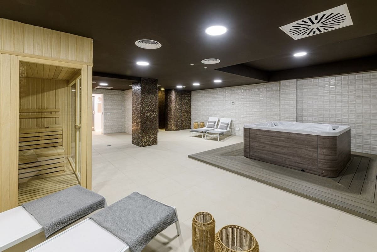 3 quarto Apartamento para venda em Fuengirola - 995 000 € (Ref: 9371568)