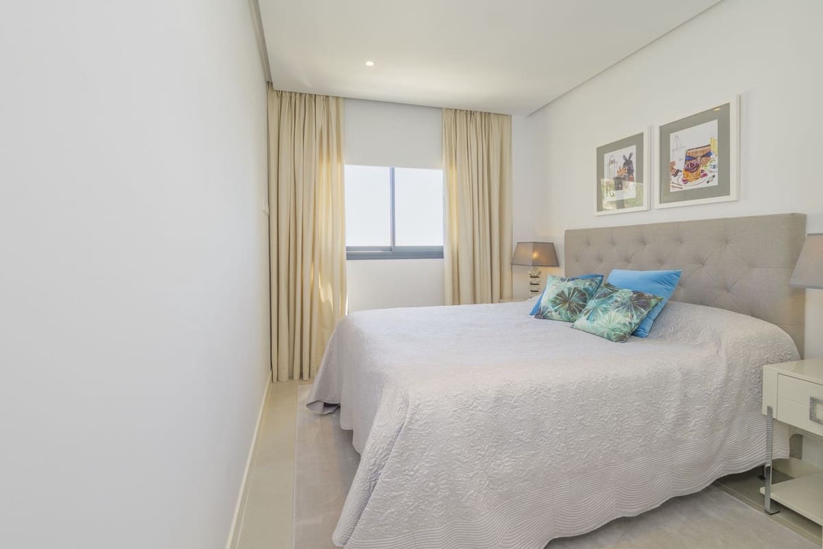 3 quarto Penthouse para venda em Fuengirola - 1 595 000 € (Ref: 9371571)